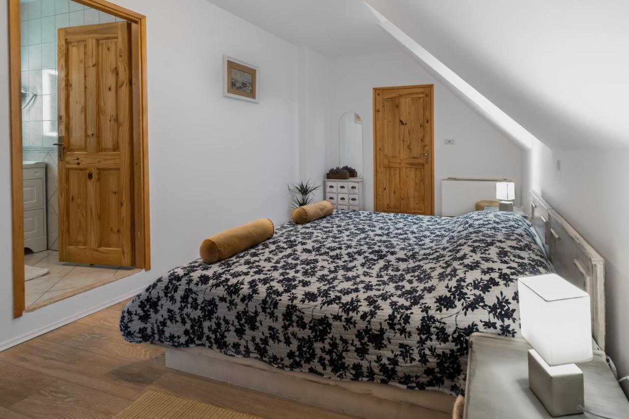 Bed and Breakfast Sobe "Ela" Fužine Esterno foto